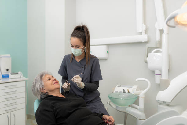 Best Cracked Tooth Emergency Dentist  in Lewisburg, TN